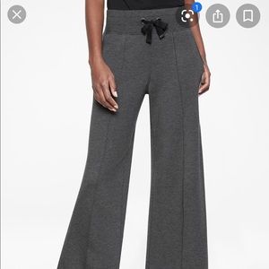 Athleta Sierra wide leg soft pants size M